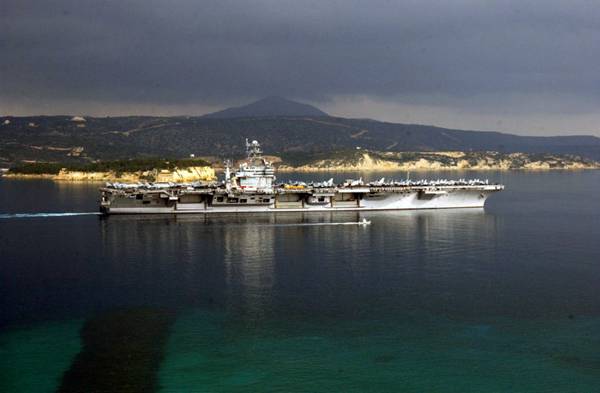 18_cvn_73.jpg
